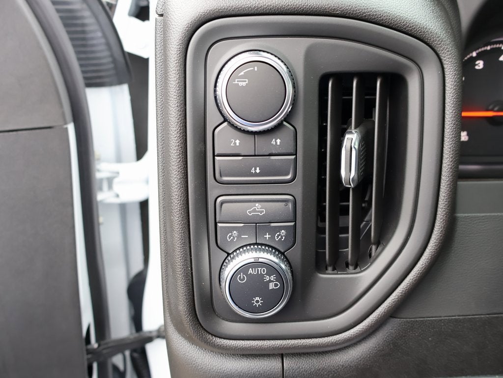 2025 GMC Sierra 2500 HD Pro