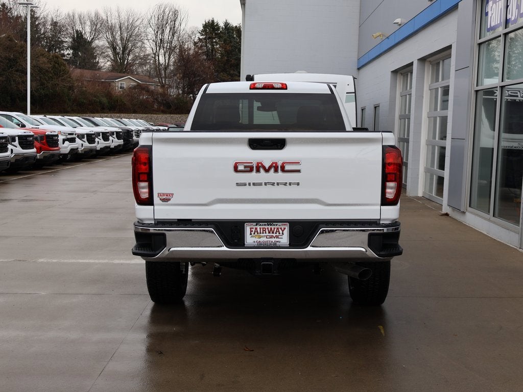 2025 GMC Sierra 2500 HD Pro