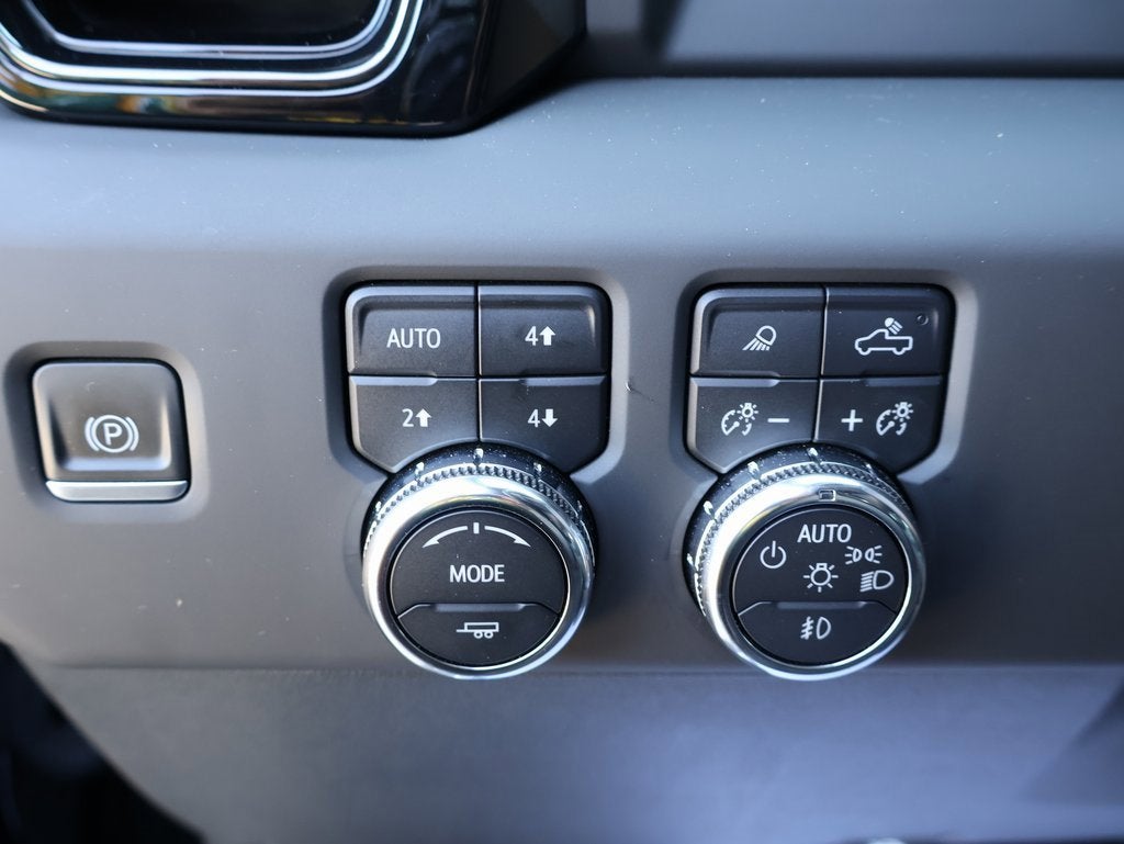 2024 GMC Sierra 3500 HD AT4