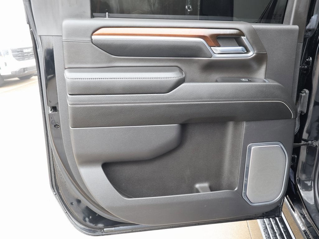 2024 GMC Sierra 3500 HD Denali