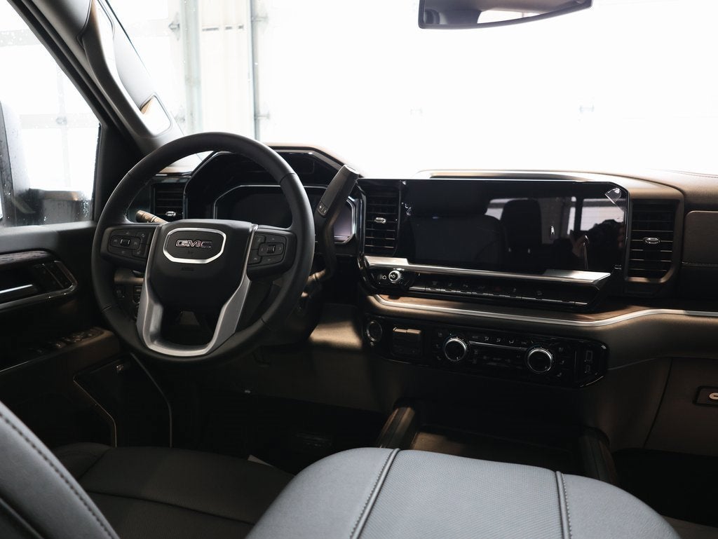 2025 GMC Sierra 2500 HD SLT