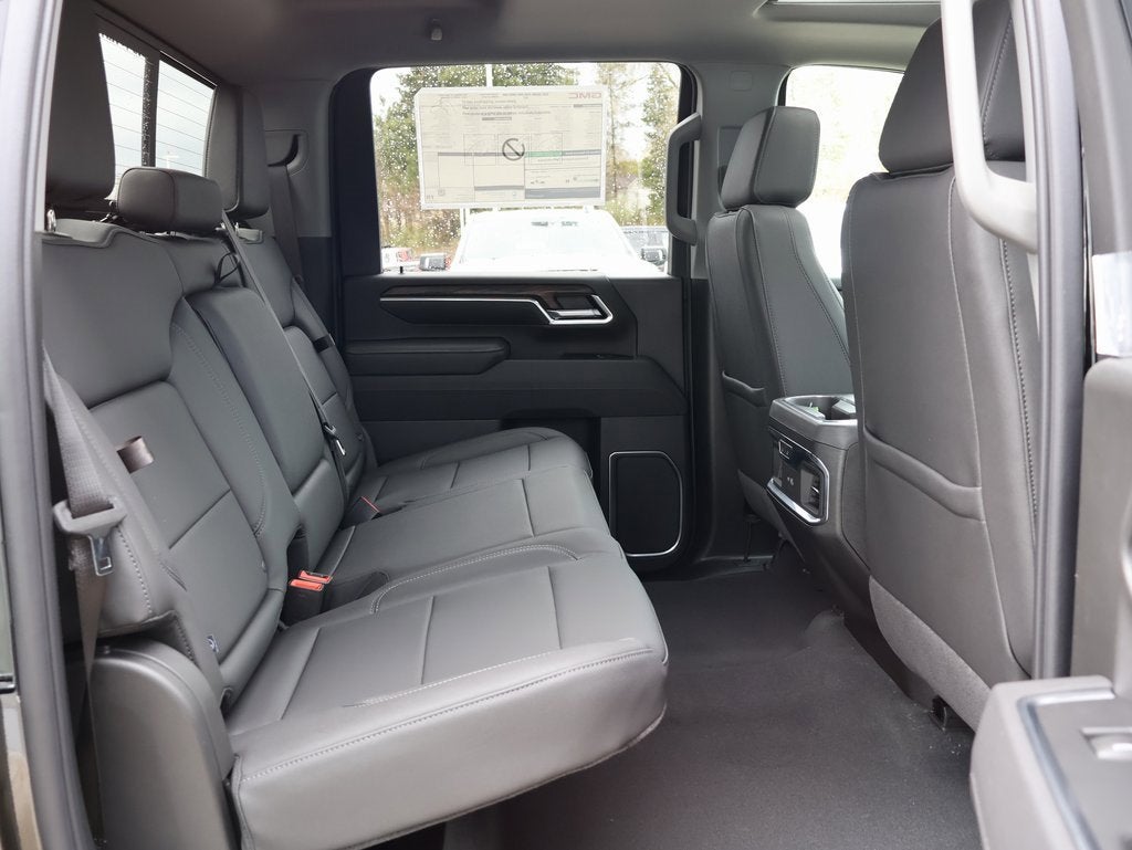 2025 GMC Sierra 2500 HD SLT