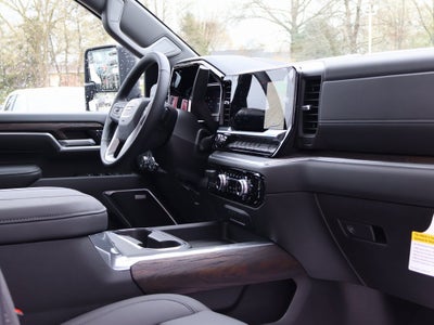 2025 GMC Sierra 2500 HD SLT