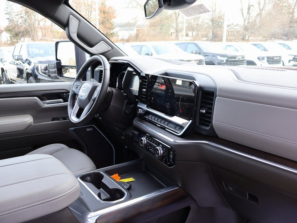 2025 GMC Sierra 2500 HD SLT