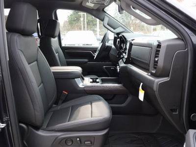 2025 GMC Sierra 2500 HD SLT