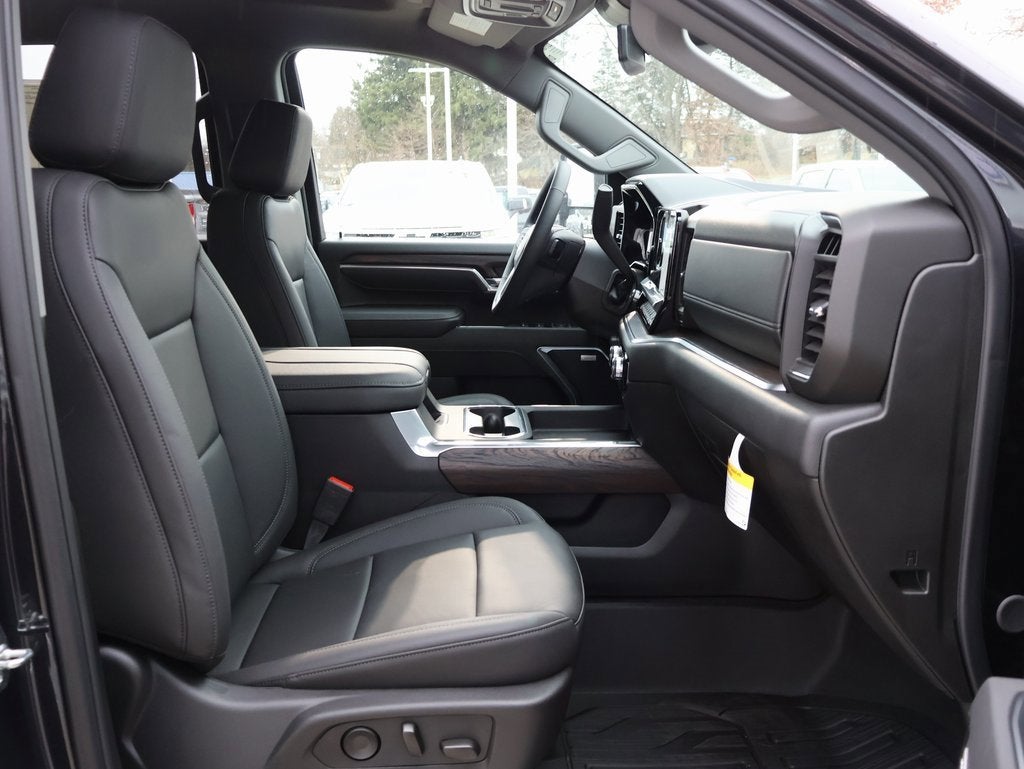 2025 GMC Sierra 2500 HD SLT