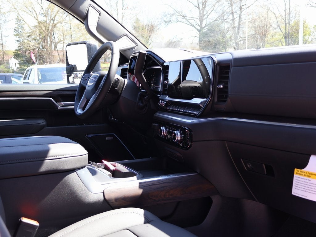 2025 GMC Sierra 2500 HD SLT