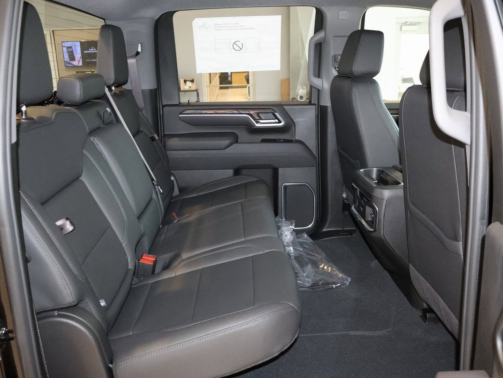 2025 GMC Sierra 2500 HD SLT