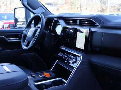 2025 GMC Sierra 2500 HD Denali