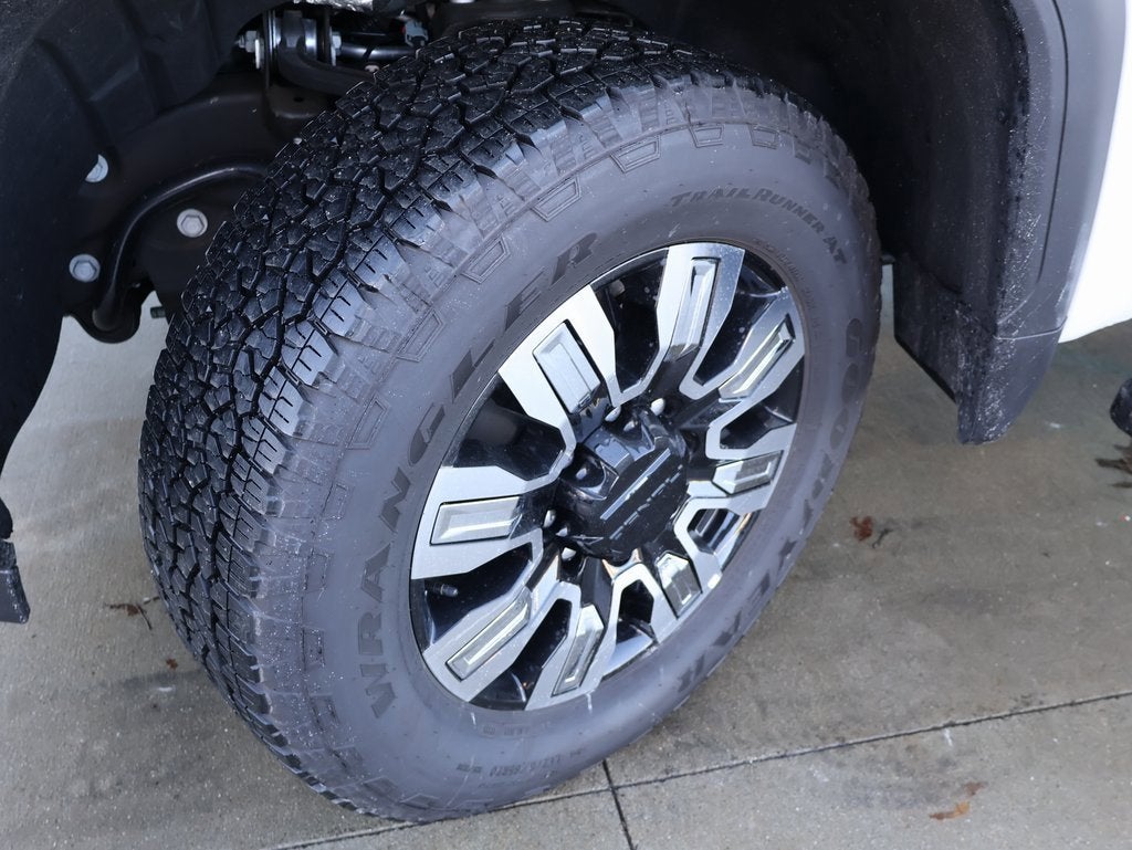 2025 GMC Sierra 2500 HD Denali