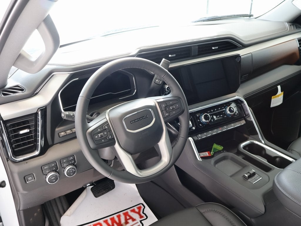 2025 GMC Sierra 2500 HD Denali