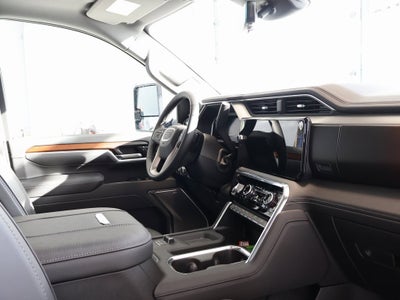 2025 GMC Sierra 2500 HD Denali