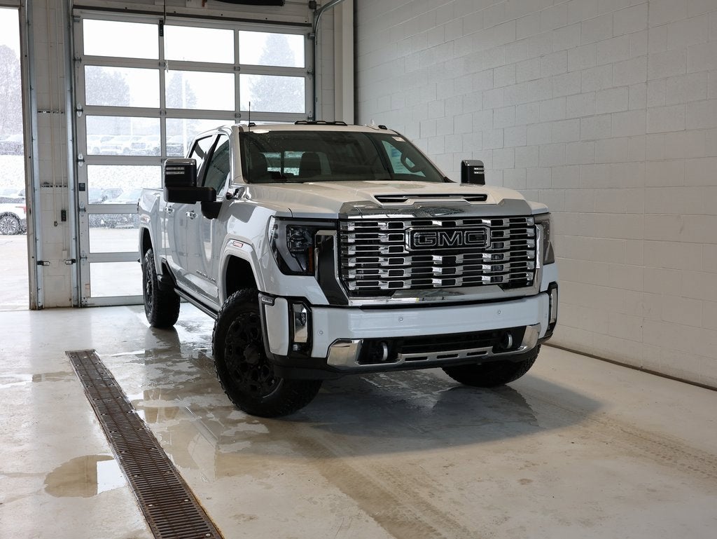 2026 GMC Sierra 3500 HD Denali