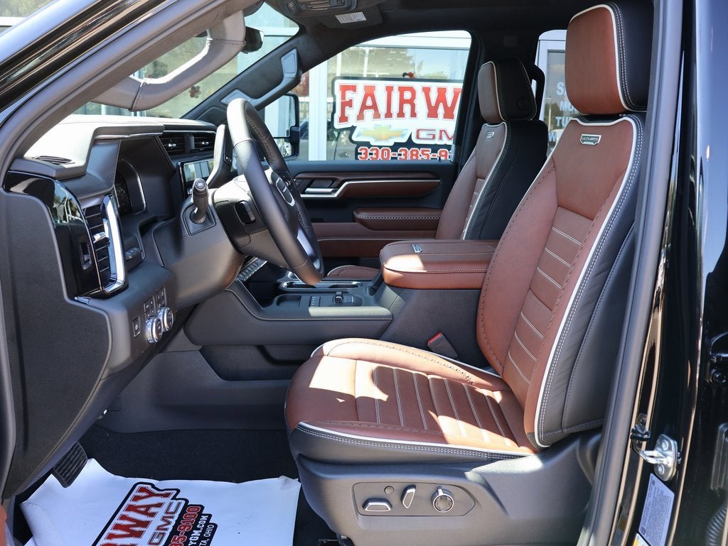 2026 GMC Sierra 3500 HD Denali Ultimate DRW