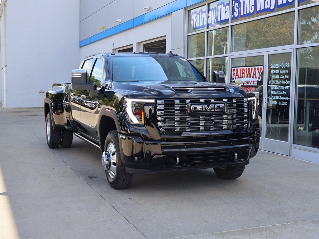 2026 GMC Sierra 3500 HD Denali Ultimate DRW