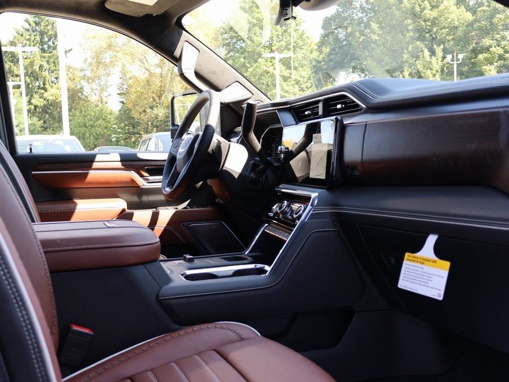 2026 GMC Sierra 3500 HD Denali Ultimate DRW