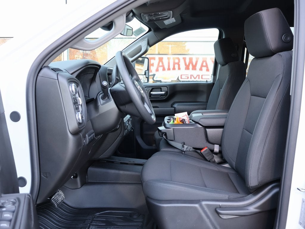 2026 GMC Sierra 3500 HD Pro DRW