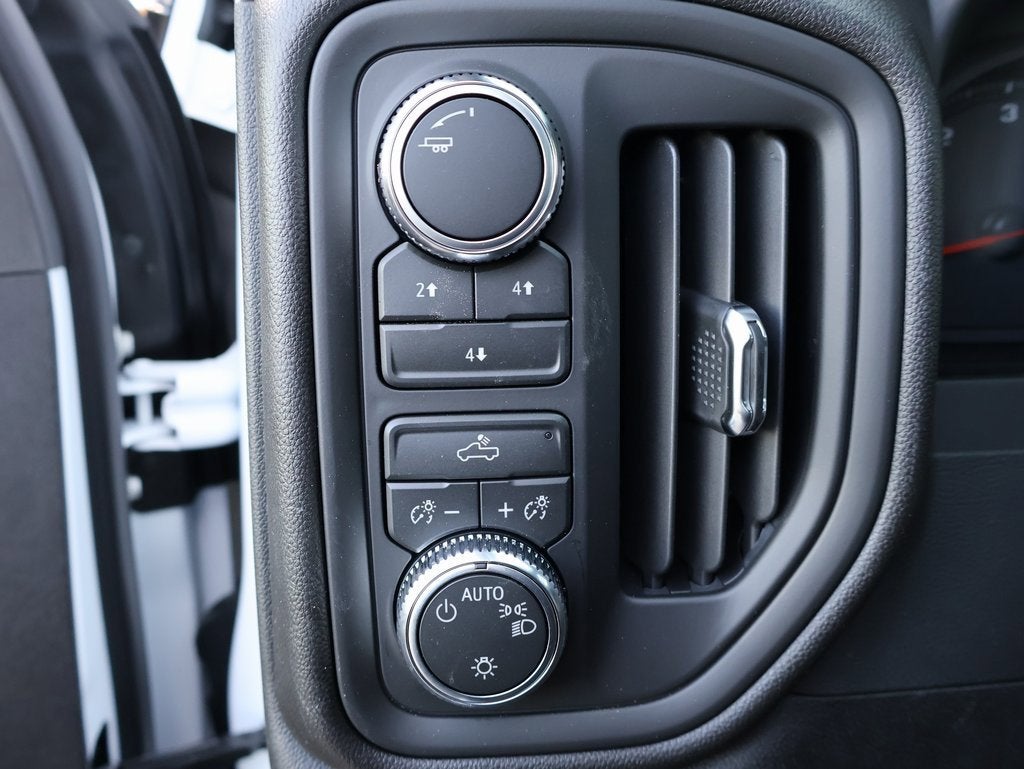 2026 GMC Sierra 3500 HD Pro DRW