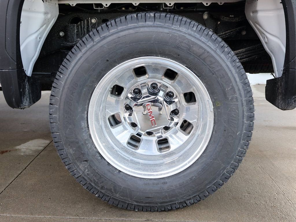 2026 GMC Sierra 3500 HD Pro DRW