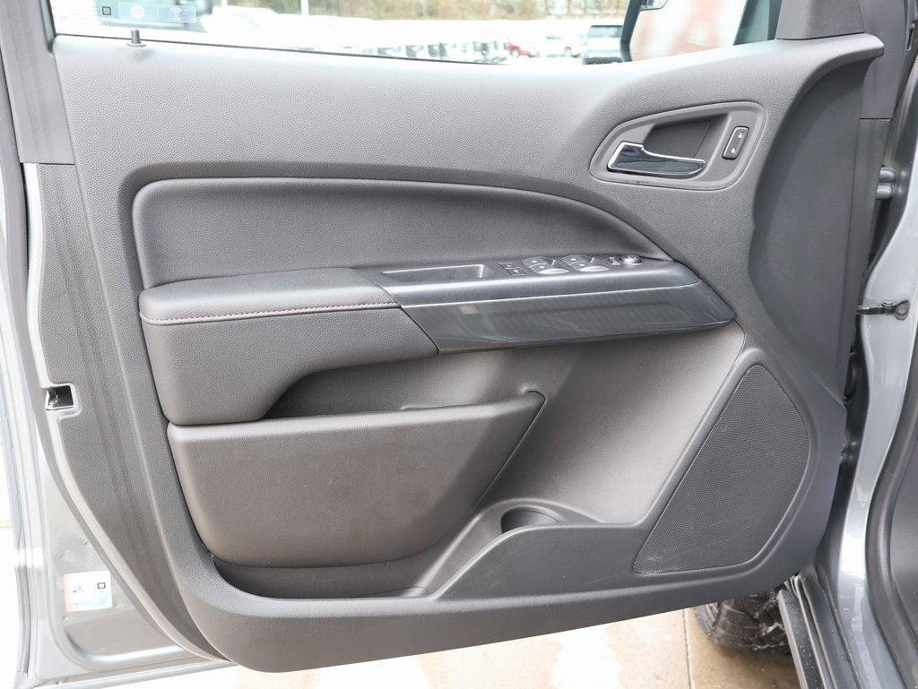 2022 GMC Canyon AT4 - Cloth