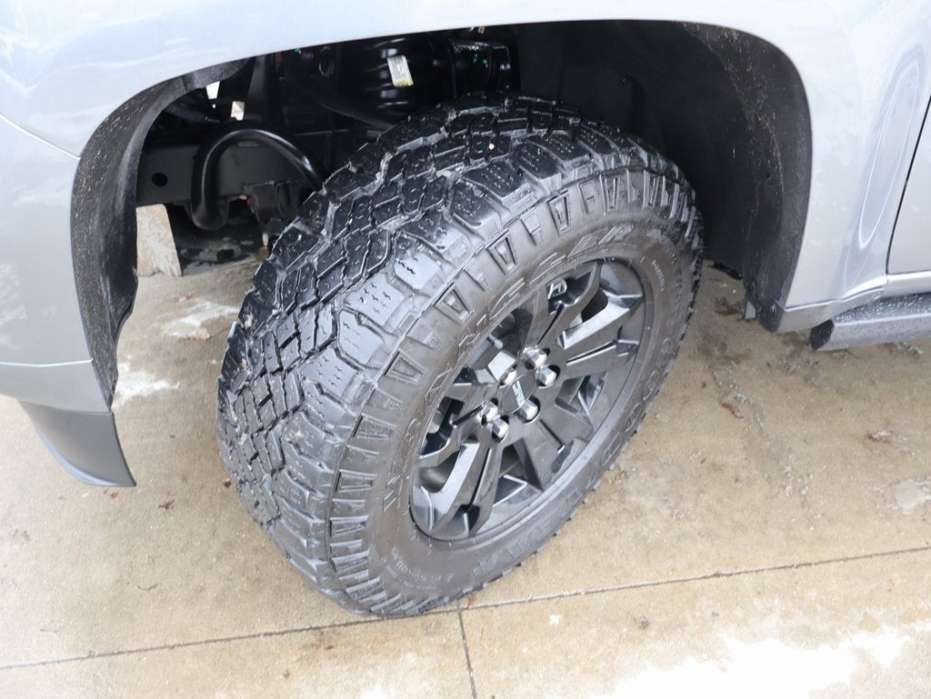 2022 GMC Canyon AT4 - Cloth