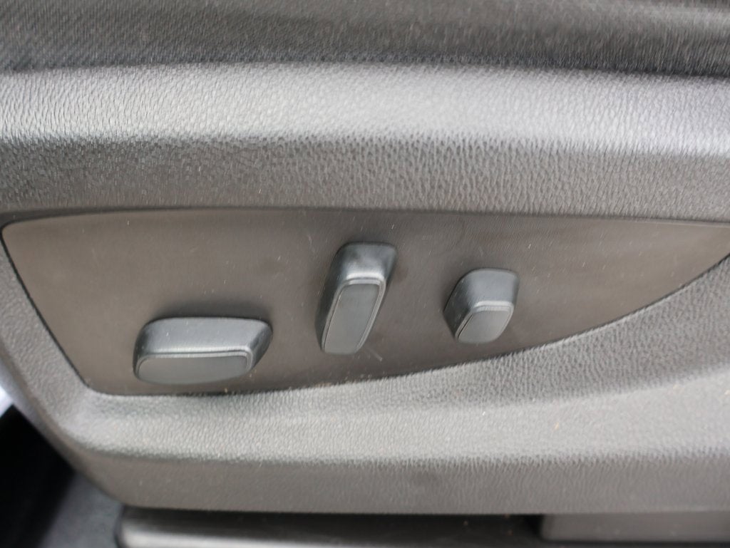 2018 GMC Sierra 1500 2WD Reg Cab 133.0"