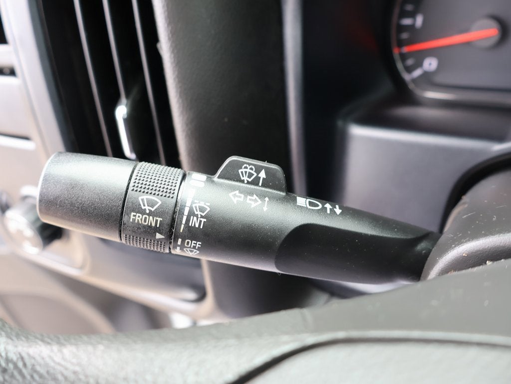 2018 GMC Sierra 1500 2WD Reg Cab 133.0"