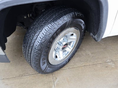 2018 GMC Sierra 1500 2WD Reg Cab 133.0"