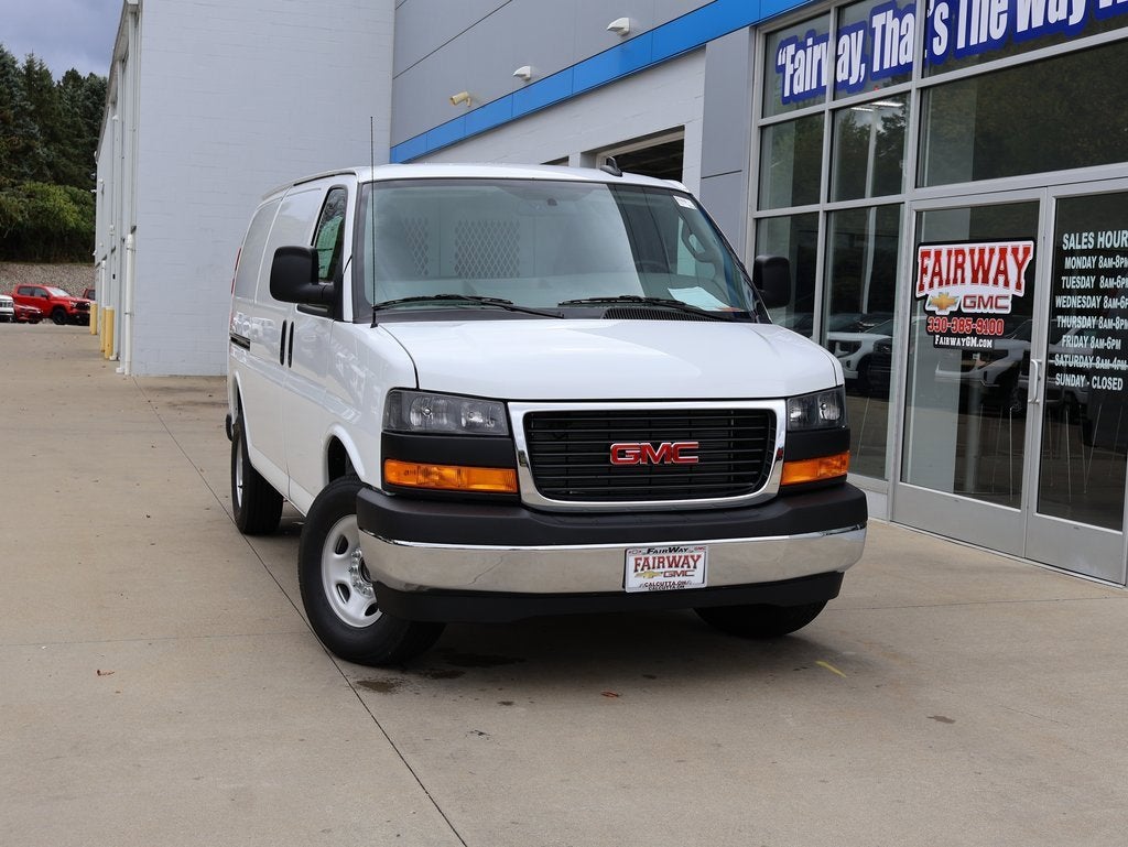 2025 GMC Savana Cargo 2500 Work Van