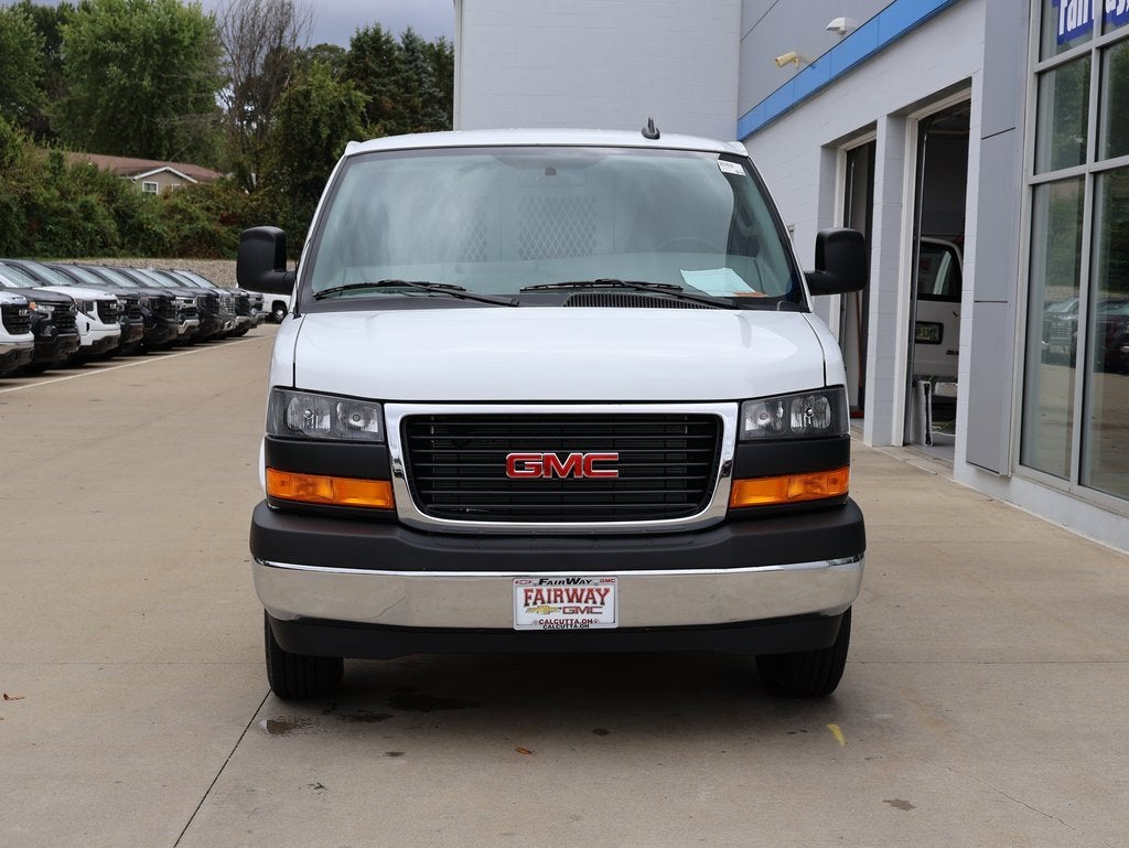 2025 GMC Savana Cargo 2500 Work Van