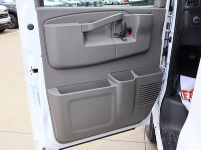 2025 GMC Savana Cargo 2500 Work Van