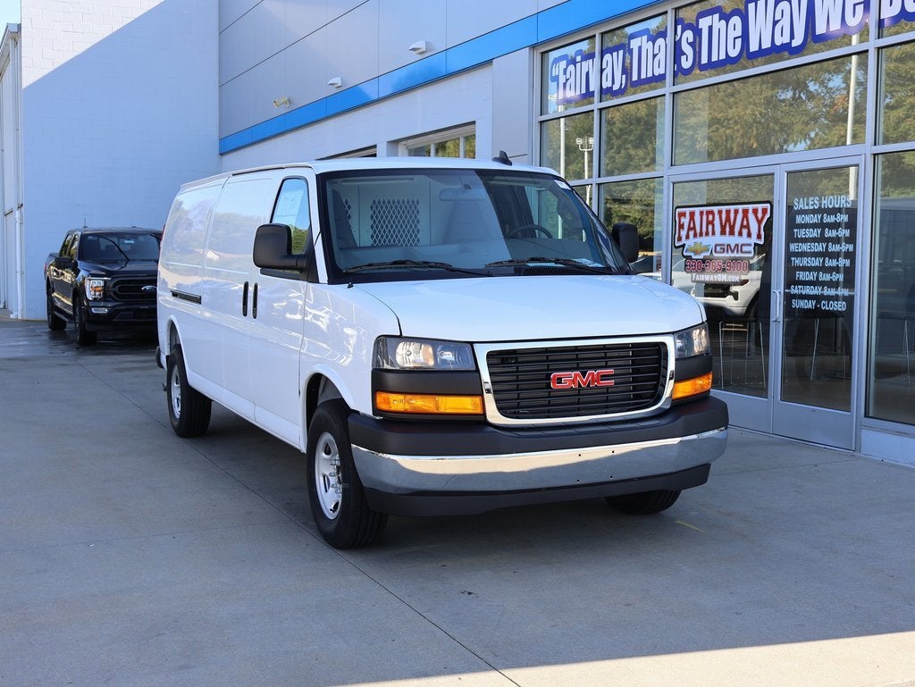 2025 GMC Savana Cargo 3500 Work Van