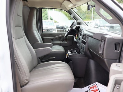 2025 GMC Savana Cargo 3500 Work Van