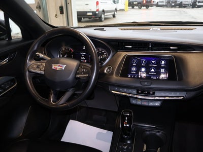 2023 Cadillac XT4 Premium Luxury