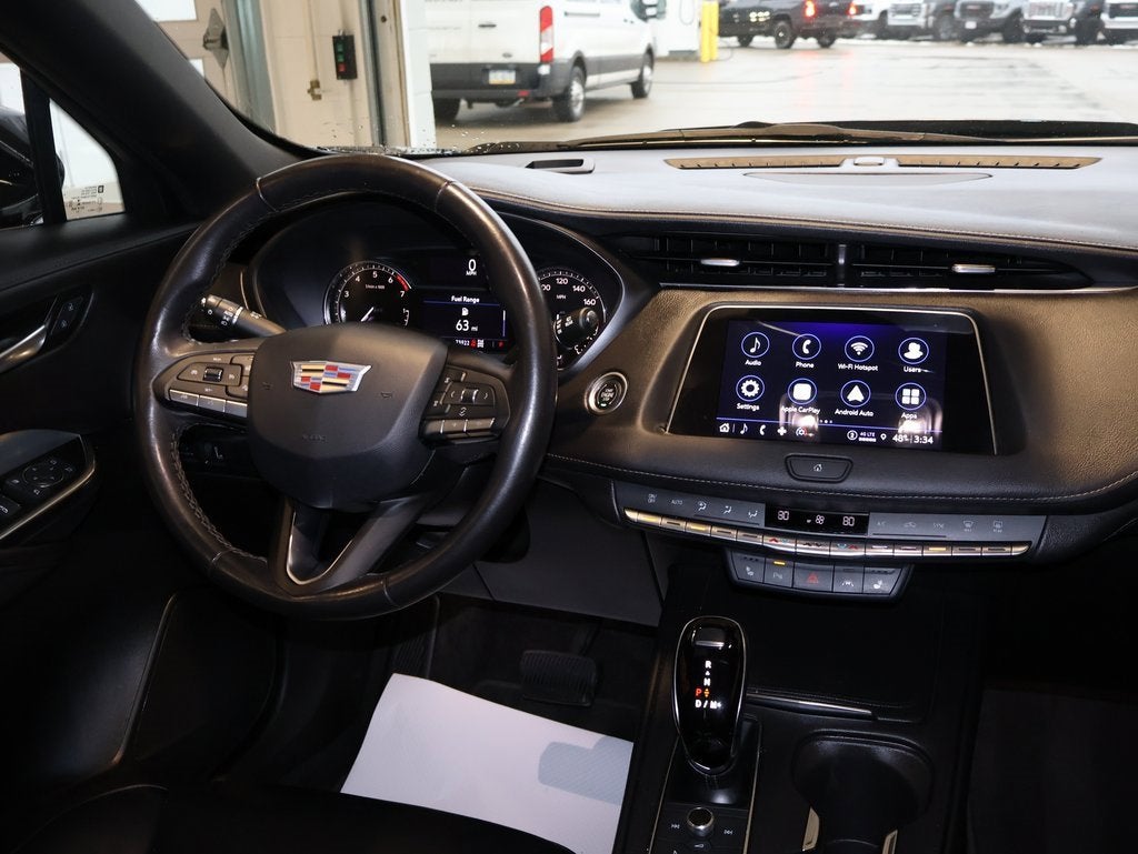 2023 Cadillac XT4 Premium Luxury