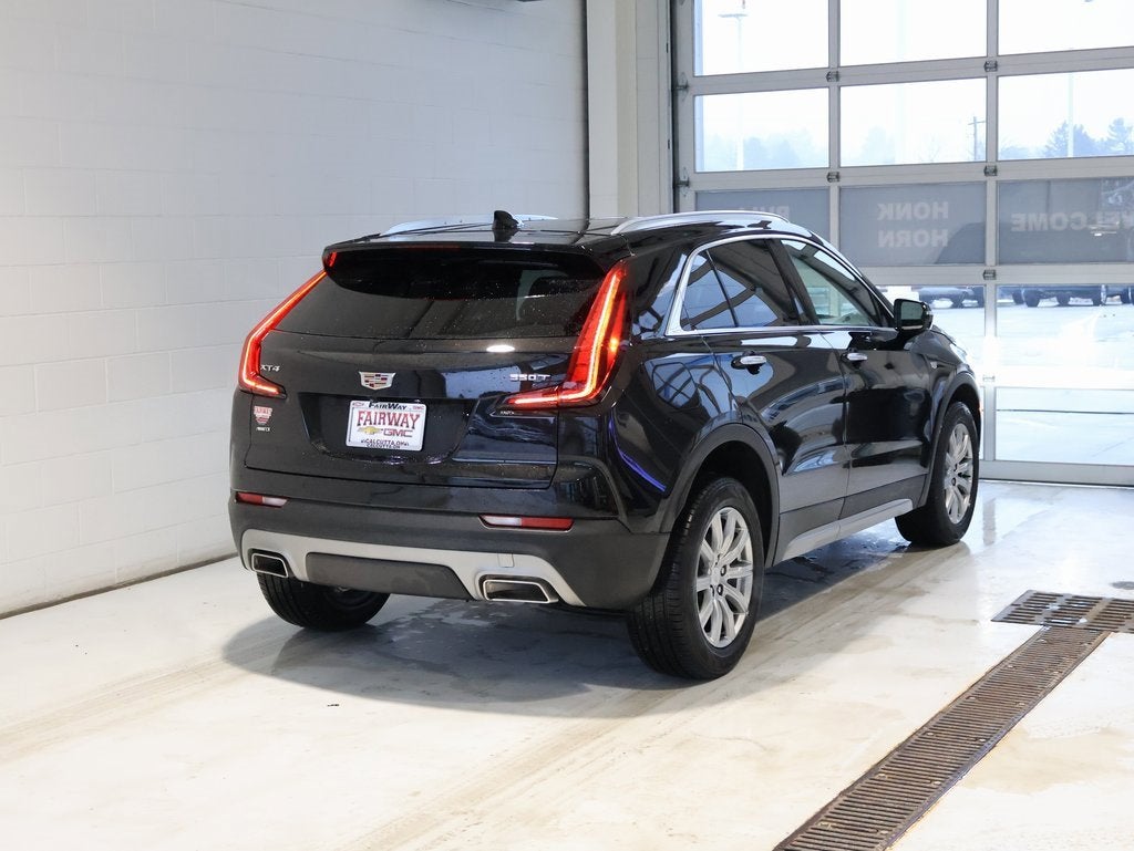 2023 Cadillac XT4 Premium Luxury