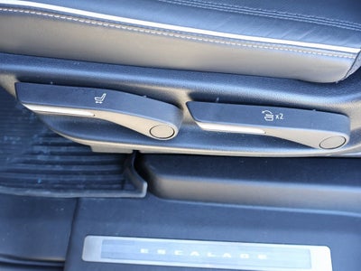 2023 Cadillac Escalade ESV Premium Luxury