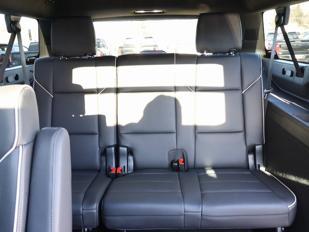 2023 Cadillac Escalade ESV Premium Luxury