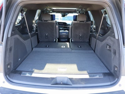 2023 Cadillac Escalade ESV Premium Luxury