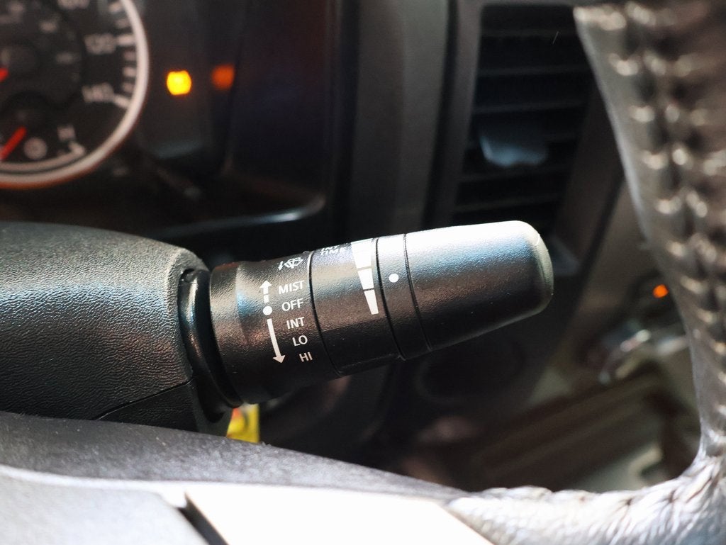 2010 Nissan Titan SE