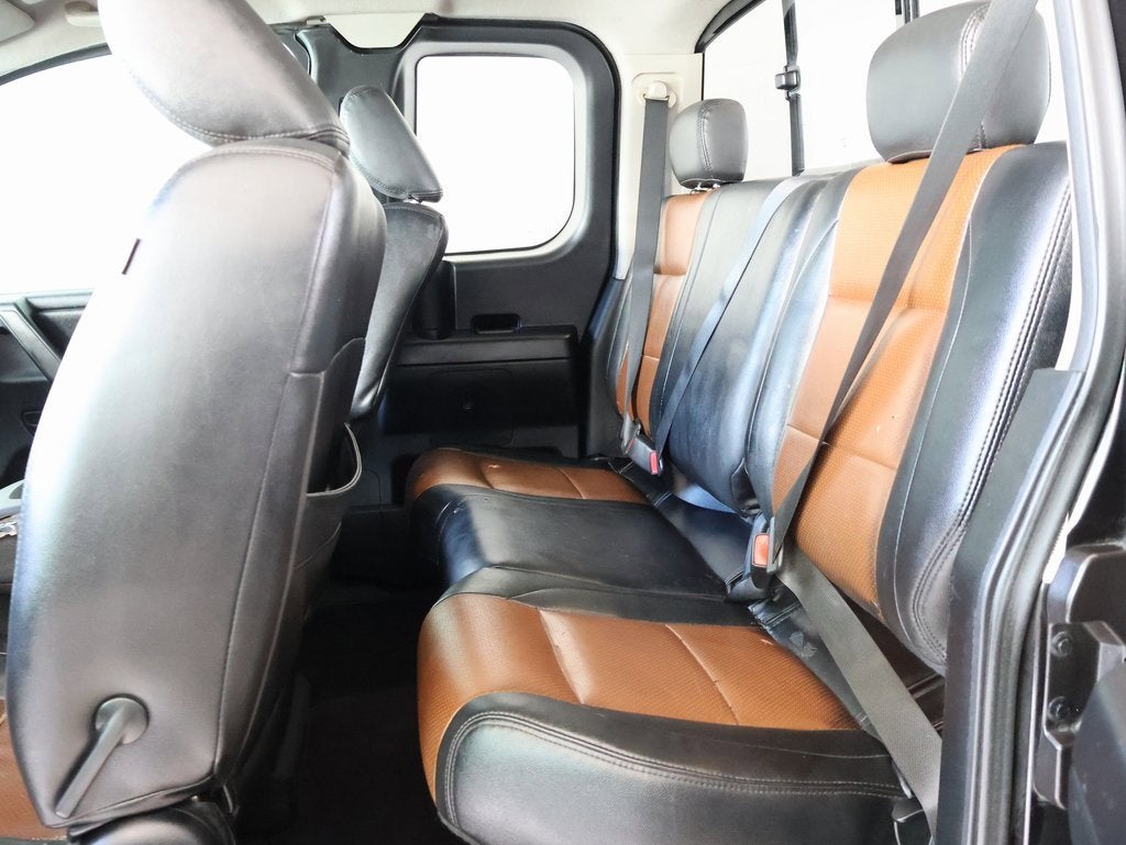 2010 Nissan Titan SE