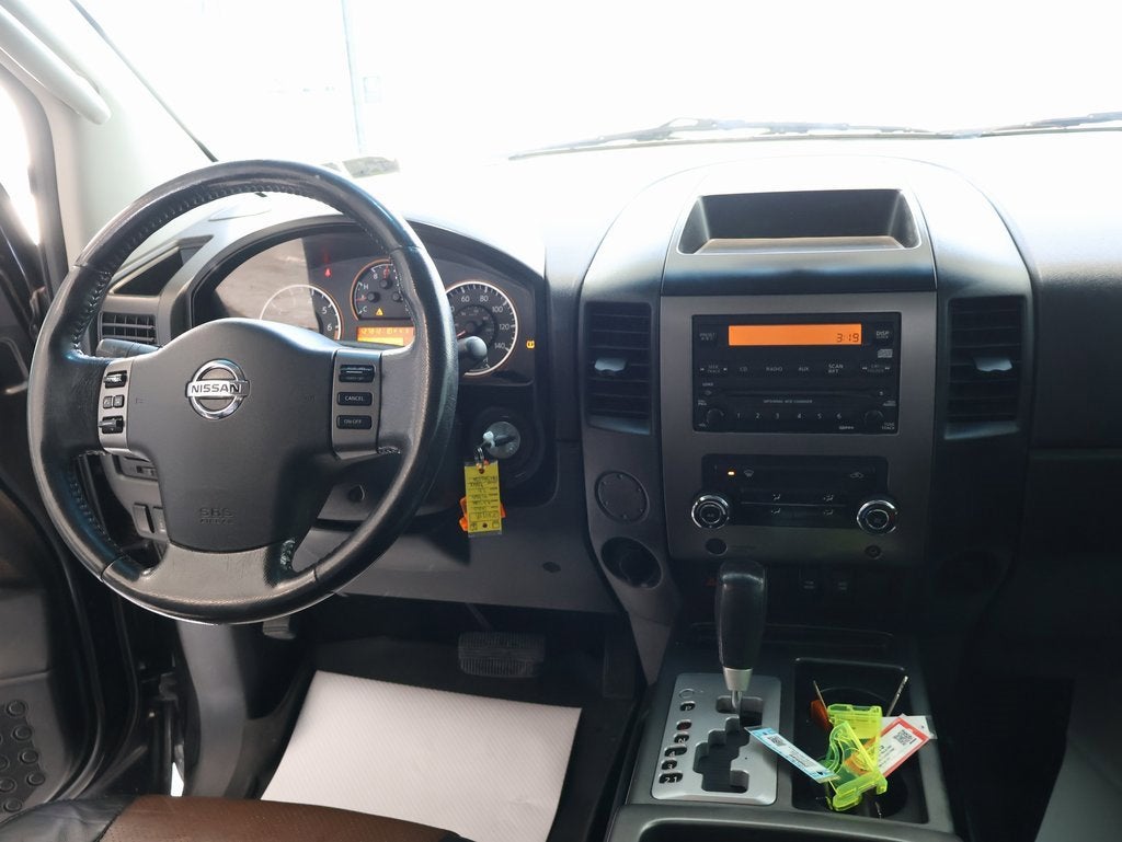 2010 Nissan Titan SE