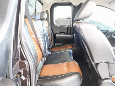 2010 Nissan Titan SE