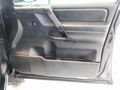 2010 Nissan Titan SE