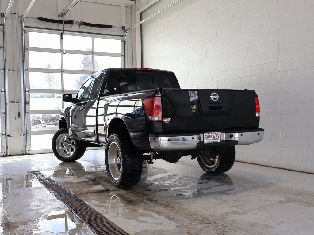 2010 Nissan Titan SE