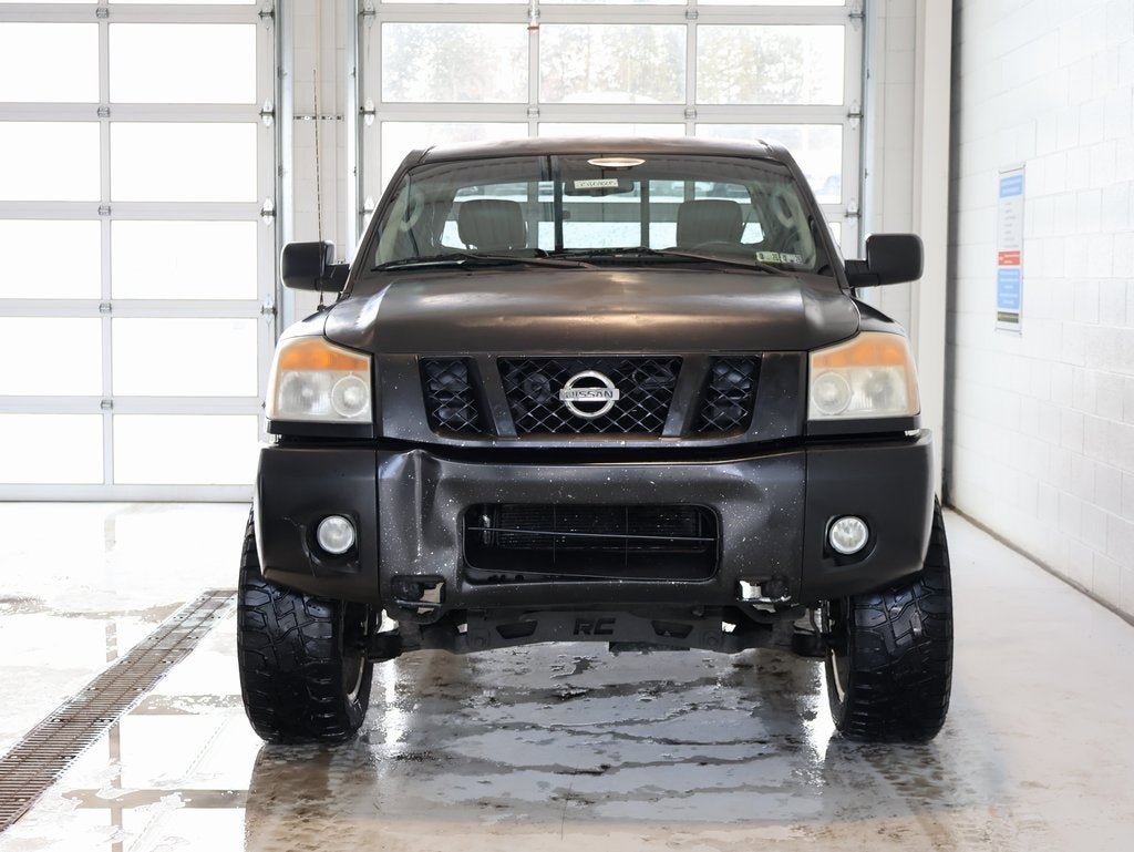 2010 Nissan Titan SE
