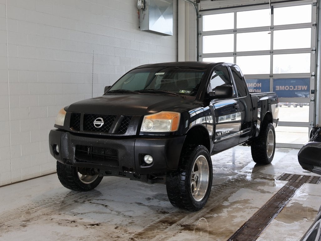 2010 Nissan Titan SE