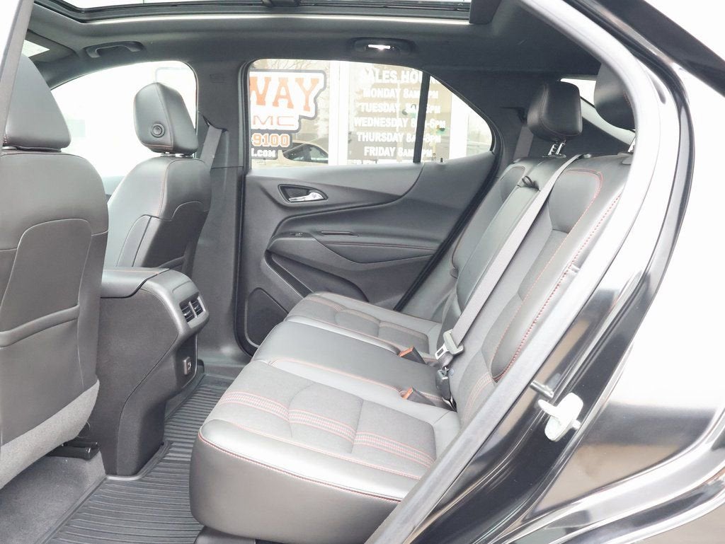 2022 Chevrolet Equinox RS