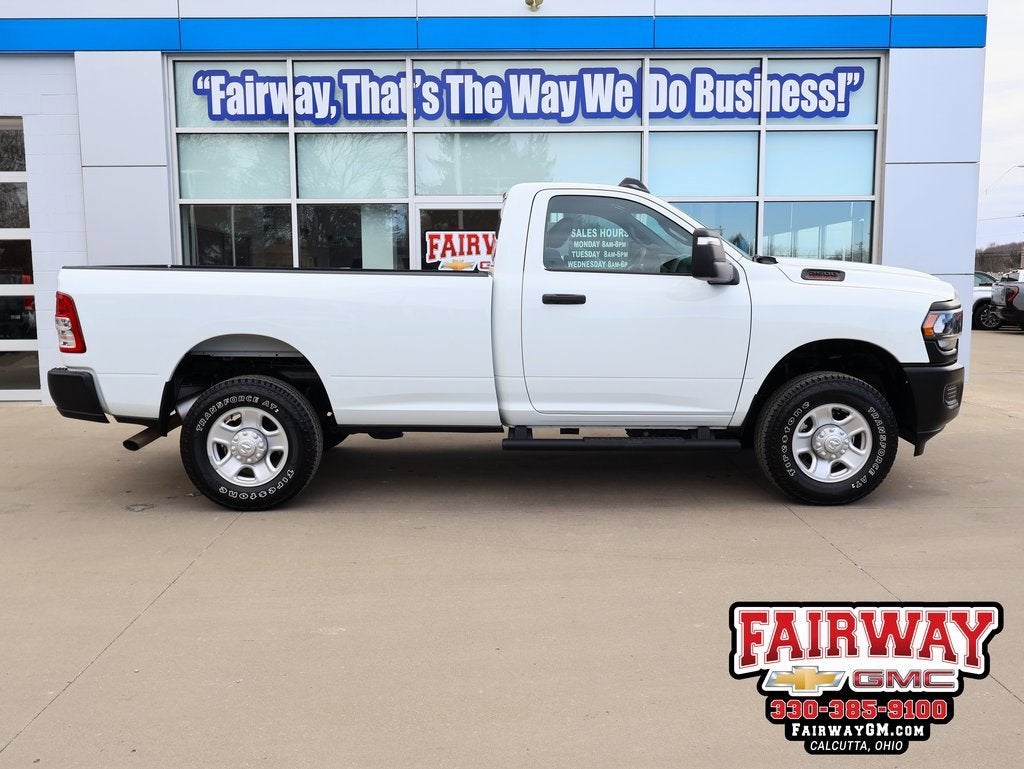 2024 RAM 2500 Tradesman Regular Cab 4x4 8' Box