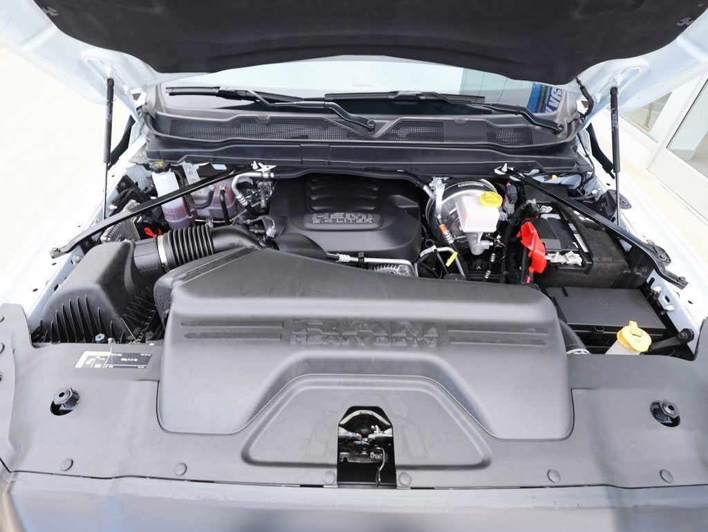 2024 RAM 2500 Tradesman Regular Cab 4x4 8' Box